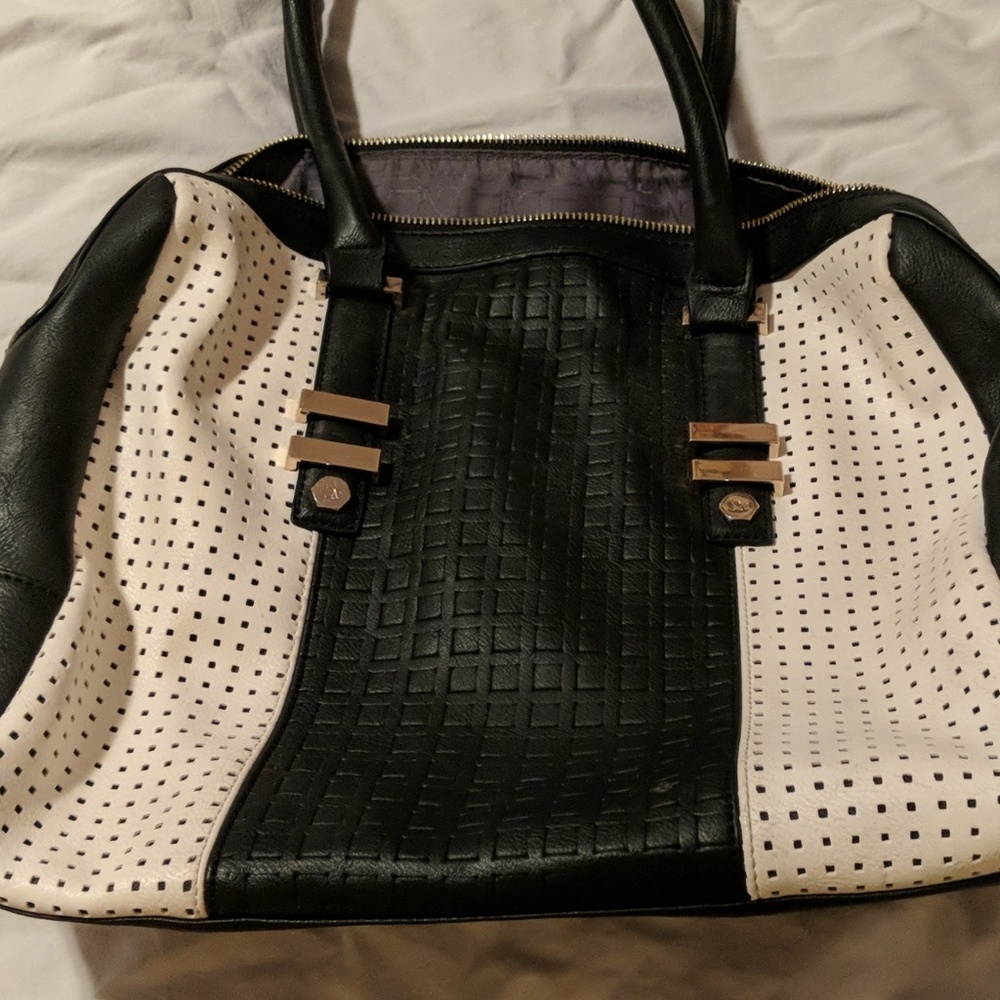 Danielle Nicole handbag